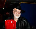 Terry Prachett leaves with presents.jpg